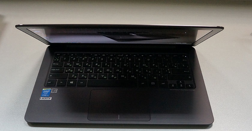 ноутбук ASUS Zenbook UX305 углы