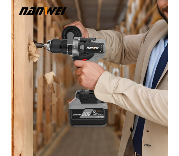 Шуруповерт под ледобур NANWEI 21V 120 Нм на зимней рыбалке