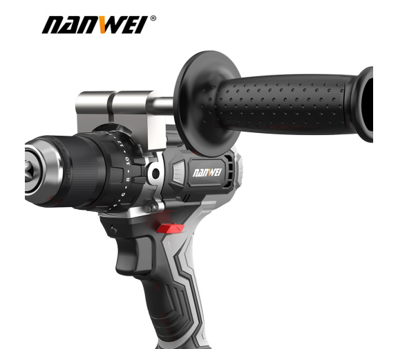 Металлический патрон 13 мм и боковая рукоятка шуруповерта NANWEI NW-D5217C-6